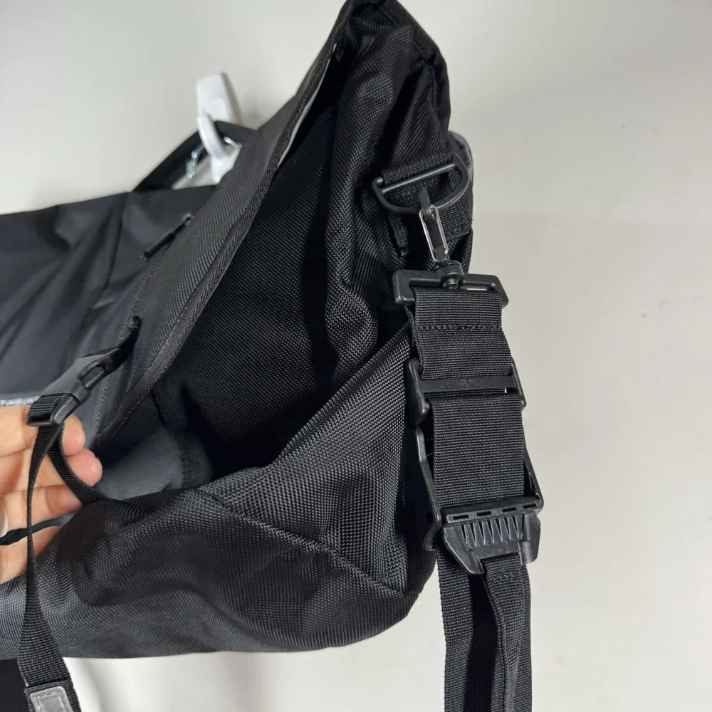 Timbuk2 Dell Classic Prompt Messenger Crossbody Commuter Bag Black